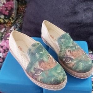 Hidden tiger espadrilles